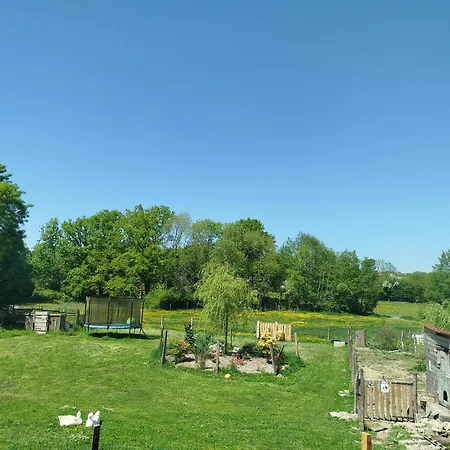 Maisonnette De Charme A 5 Min Du Parc Puydufou Holiday home Les Epesses