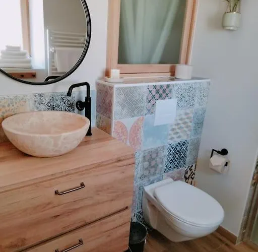 Maisonnette De Charme A 5 Min Du Parc Puydufou * Les Épesses